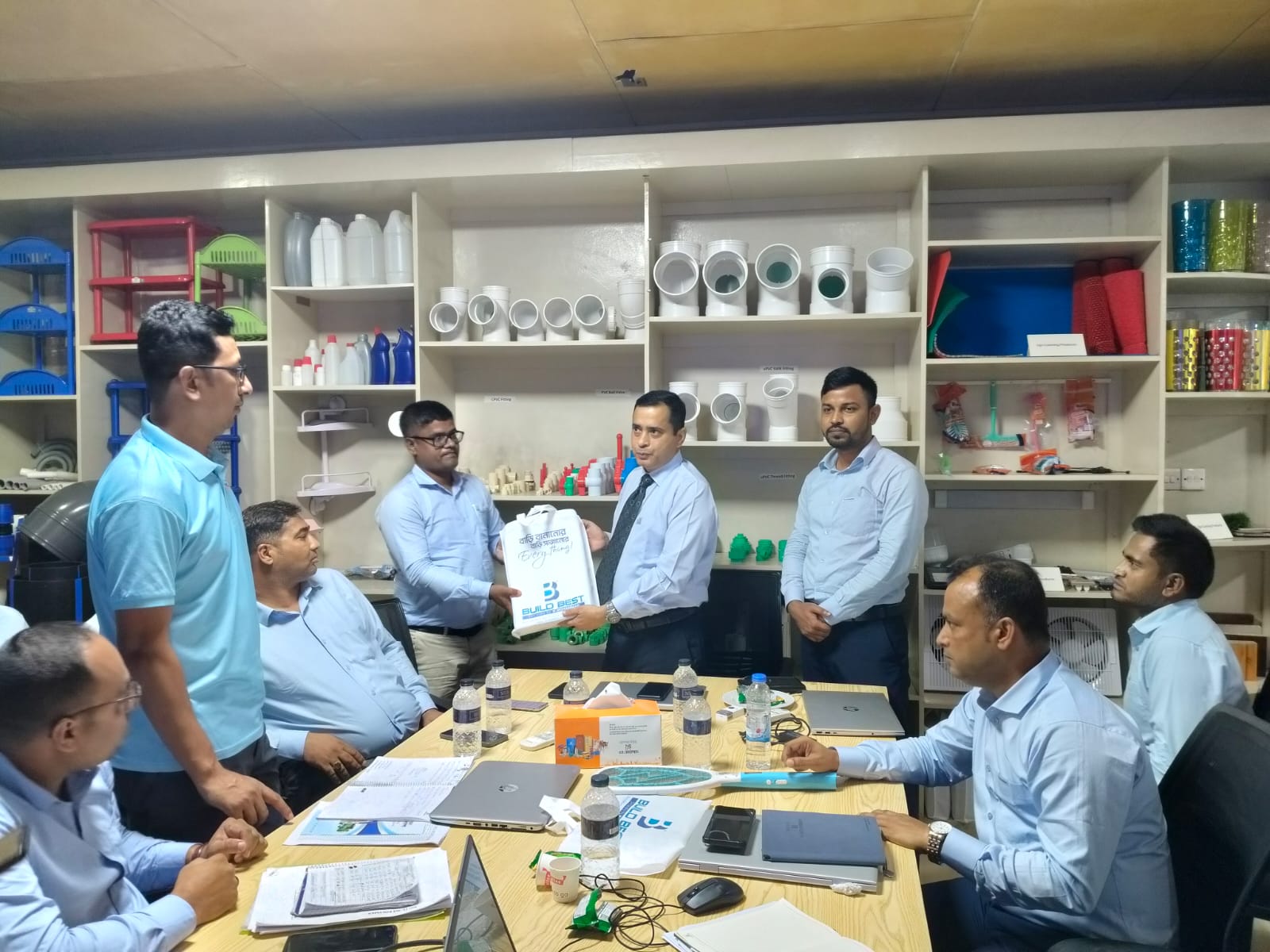 Driving Sales Excellence Through Performance, Leadership and Teamwork